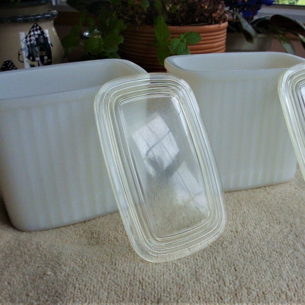 2 Vintage Anchor Hocking Milk Glass storage w/Lids
